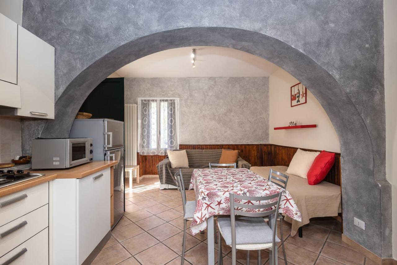 Veggia Butega Villa Diano San Pietro Luaran gambar