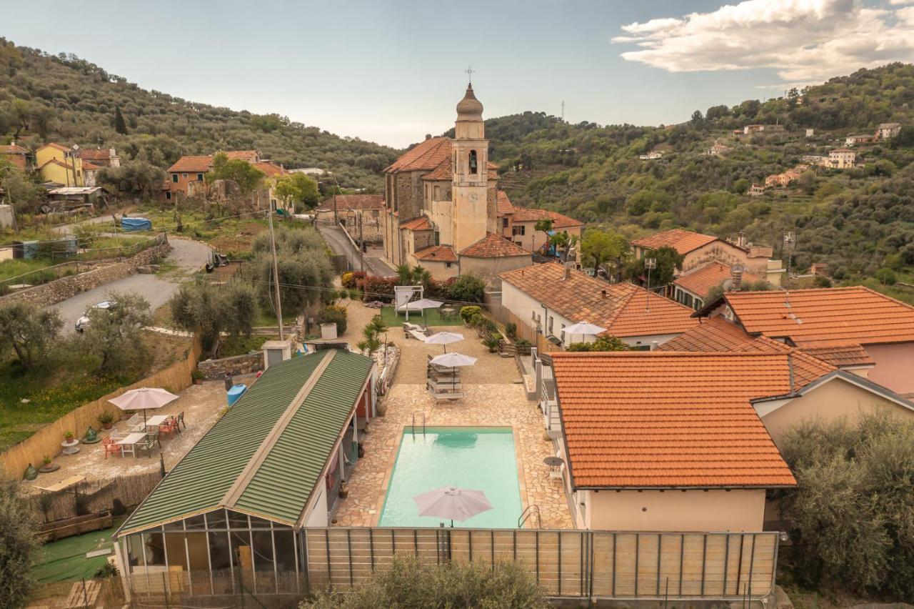 Veggia Butega Villa Diano San Pietro Luaran gambar